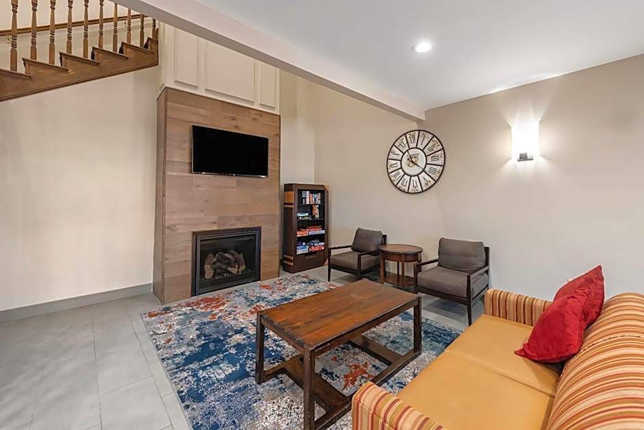 Country Inn & Suites by Radisson, Findlay, OH