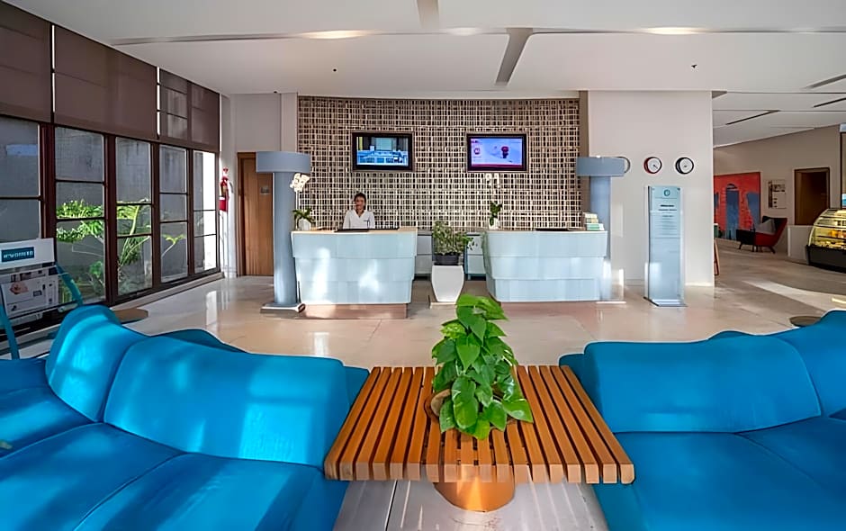 Grand Livio Kuta Hotel