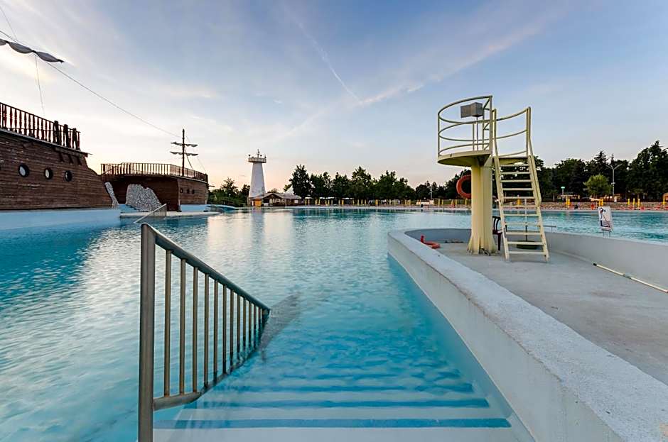 Hunguest Hotel Aqua Sol