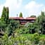 Acra-Retreat Mountain View Lodge