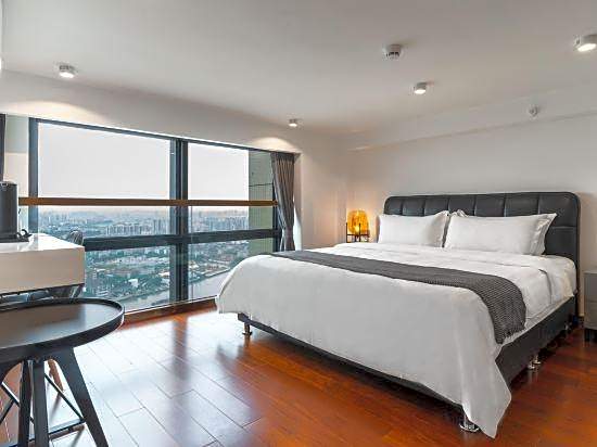 Zhuguang Royal Star International Apartment (Guangzhou Shamian)