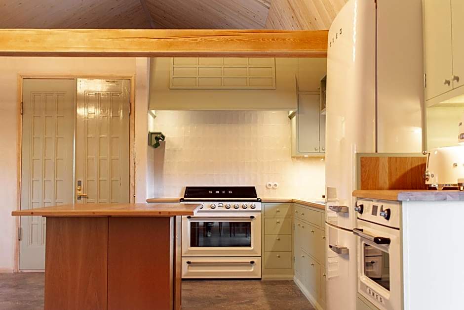 Pinewood Guesthouse