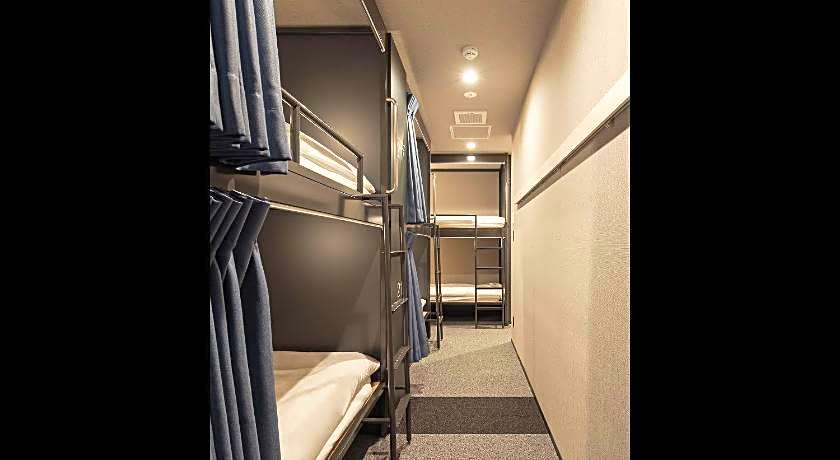 Hotel Plus Hostel TOKYO AKIHABARA