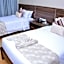 Razana Hotel