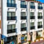 Isola 12 Hotel