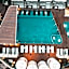The House Hotel Al Khiran