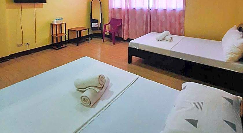 RedDoorz @ Johsons Pension House Butuan City