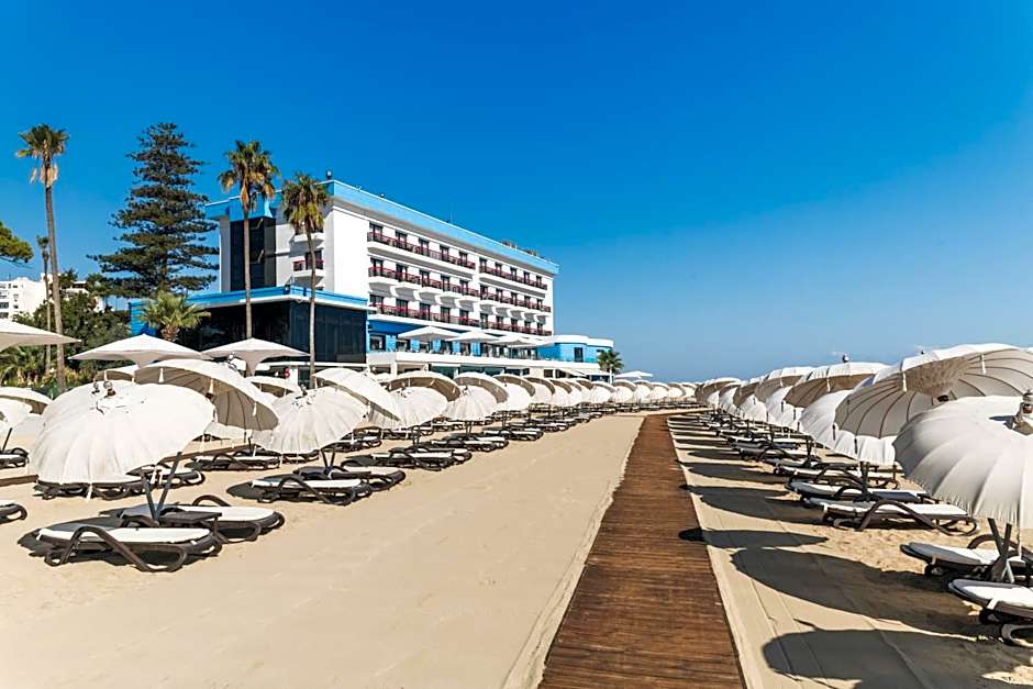 Arkin Palm Beach Hotel