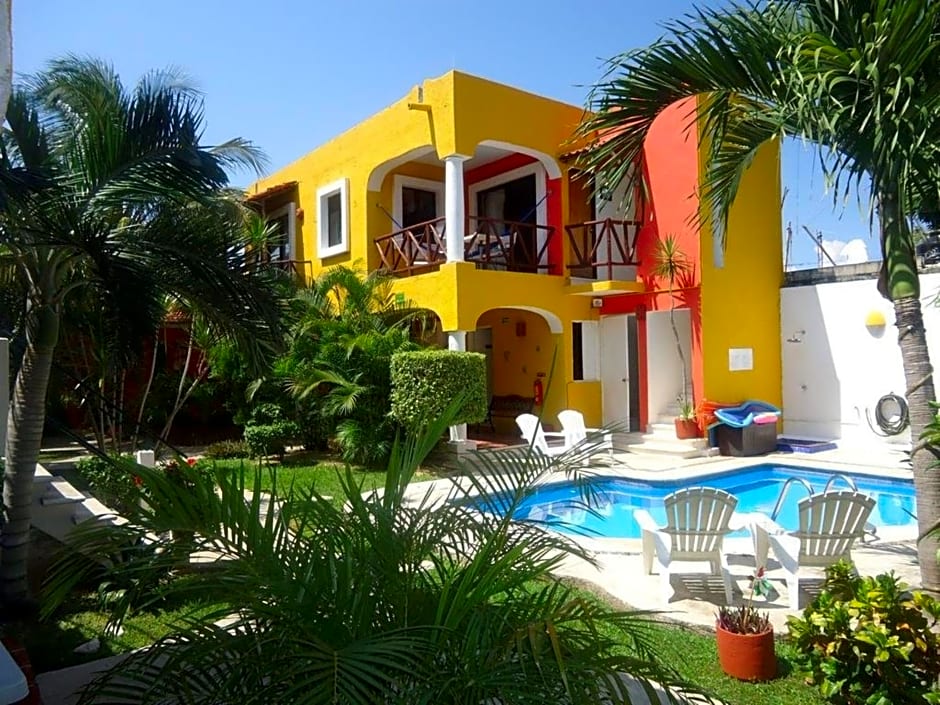 Hotel Acuario PLAYA DEL CARMEN