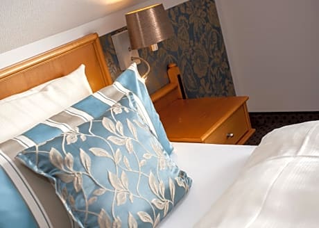 Single Room with Shower