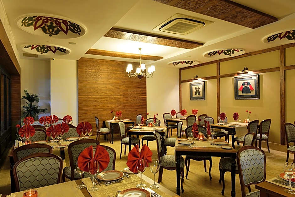 Side Crown Palace Ultra All Inclusive