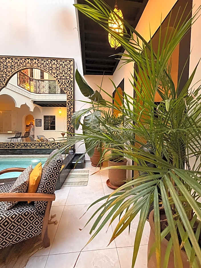 Magnifique Riad Julilu Privatise au coeur de la Medina 11P