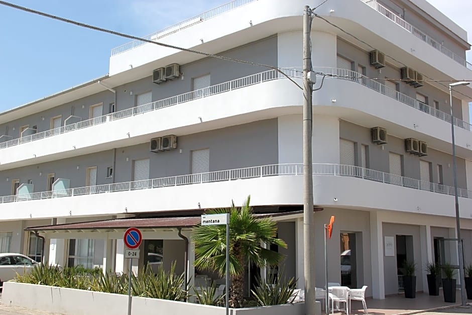 Adria Beach Hotel