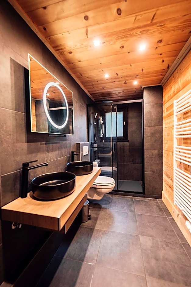 Chalet Hôtel du Mont-Charvin & Spa