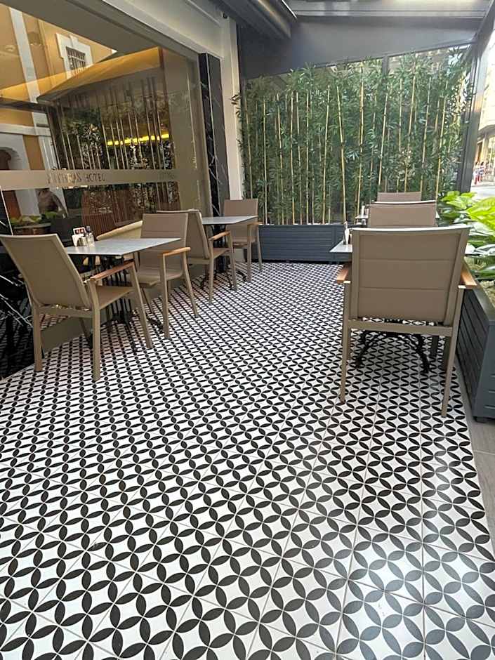Mithras Hotel
