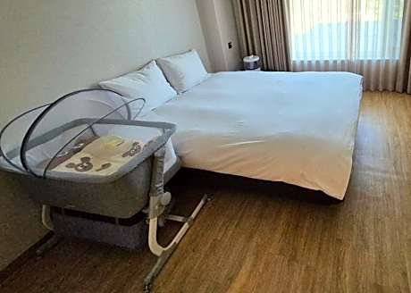 [BABY Room] Korean-style Ondol with Superior Double with Baby Amenities