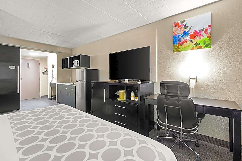 Suburban Studios Altoona