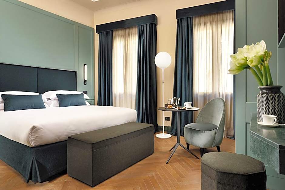 Floren Hotel