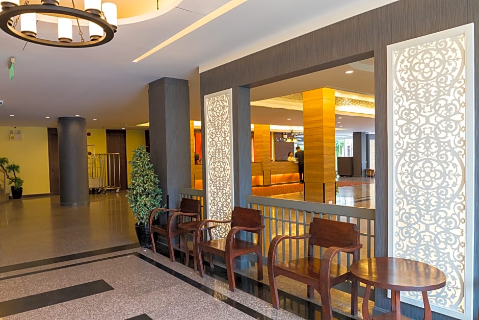 Golden Sea Pattaya Hotel