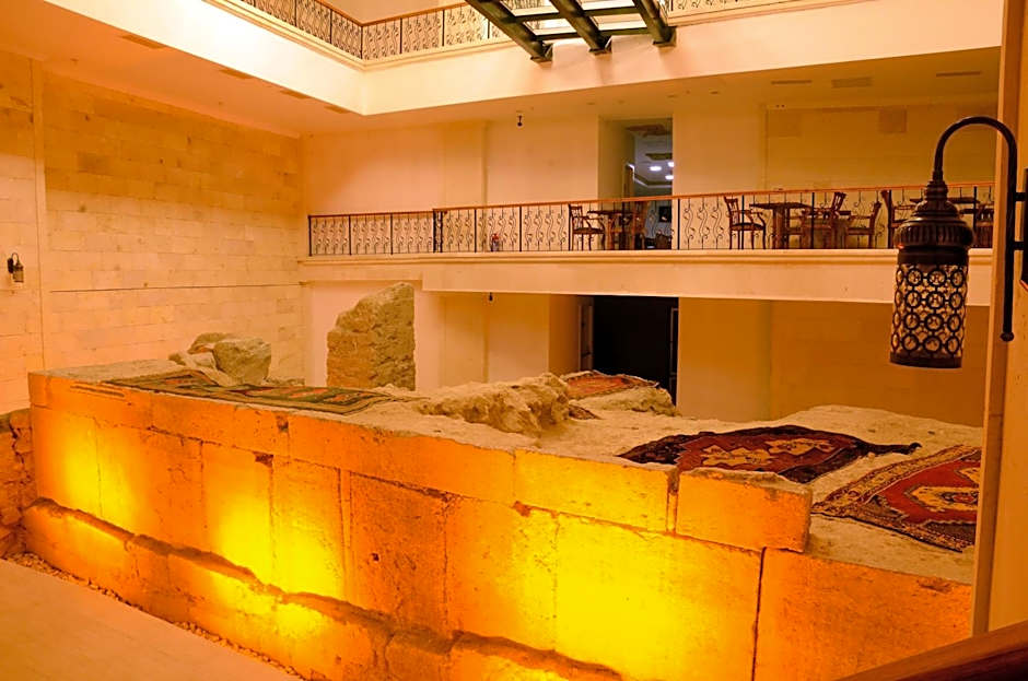 Safa Royal Museum Hotel