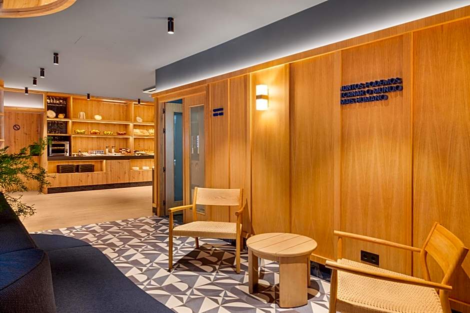 B&B Hotel Braga Lamacaes