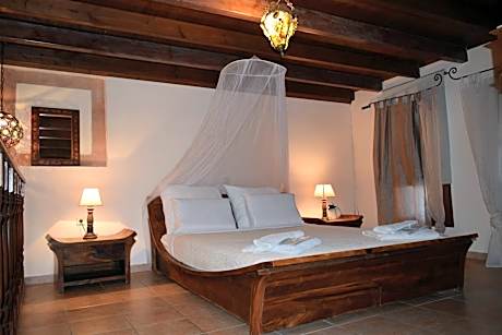 Superior Double Room with Balcony