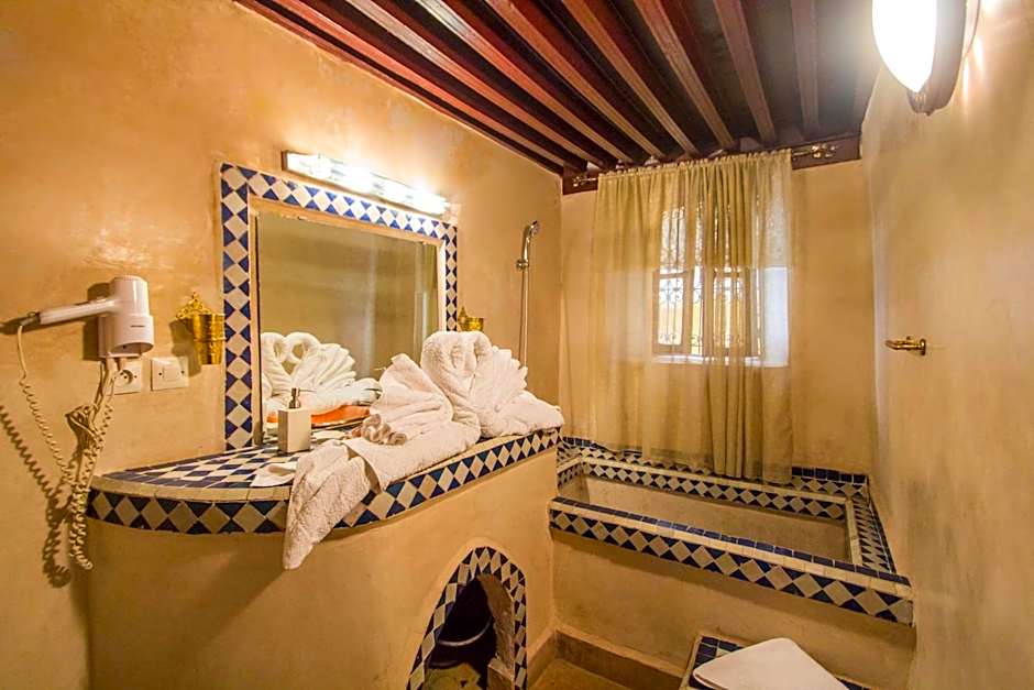 Riad Dar Skalli & SPA