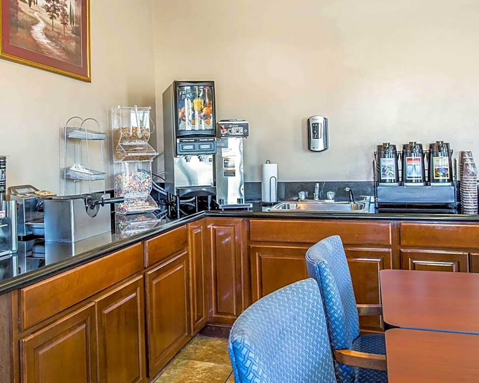 Riverton Inn & Suites Riverton