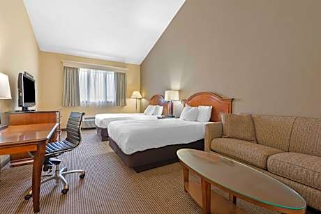 Double Room with Two Double Beds and Sofa Bed
