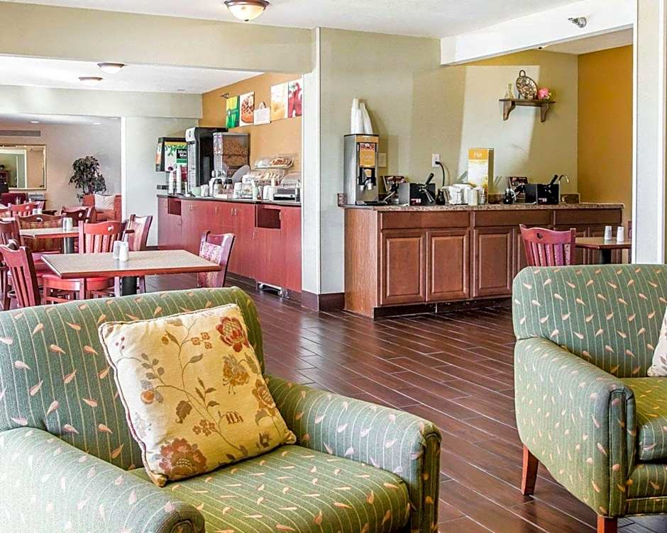 Quality Inn Holland - Toledo