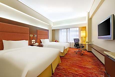 Budget Twin Room (Office Desk And Chair)