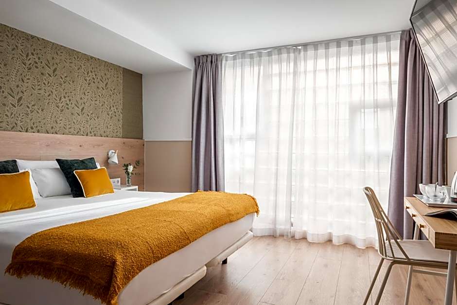 BYPILLOW House