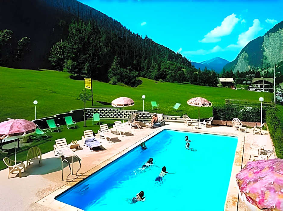 Hameau des Prodains - Hotel