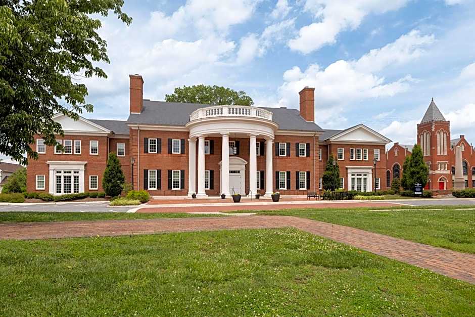 Super 8 by Wyndham Farmville