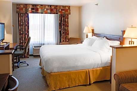 King Suite - Non Smoking