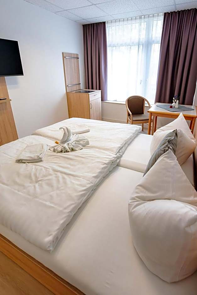 Sonnenschein Hotel & Apartments