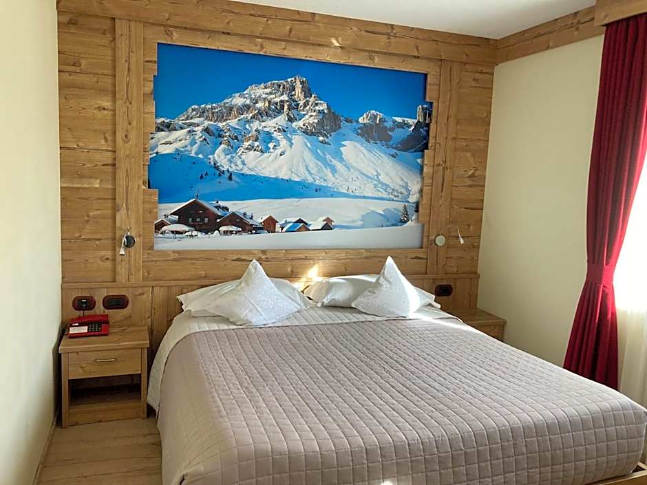 Berg Hotel Latemar Spitze