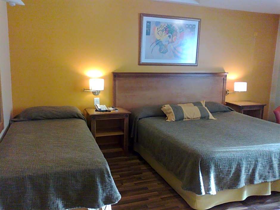 Tritone Hotel