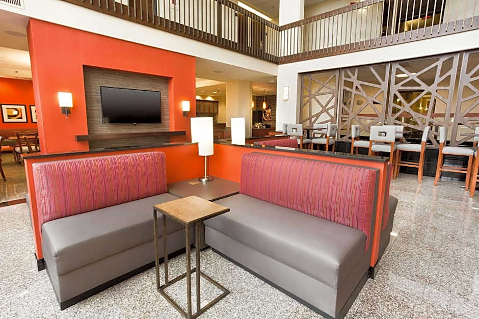 Drury Inn & Suites St. Louis Airport