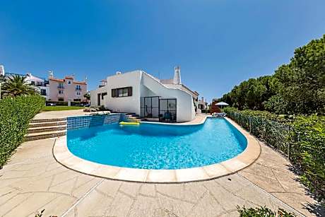 Situated in a superb position, in The Old Village area