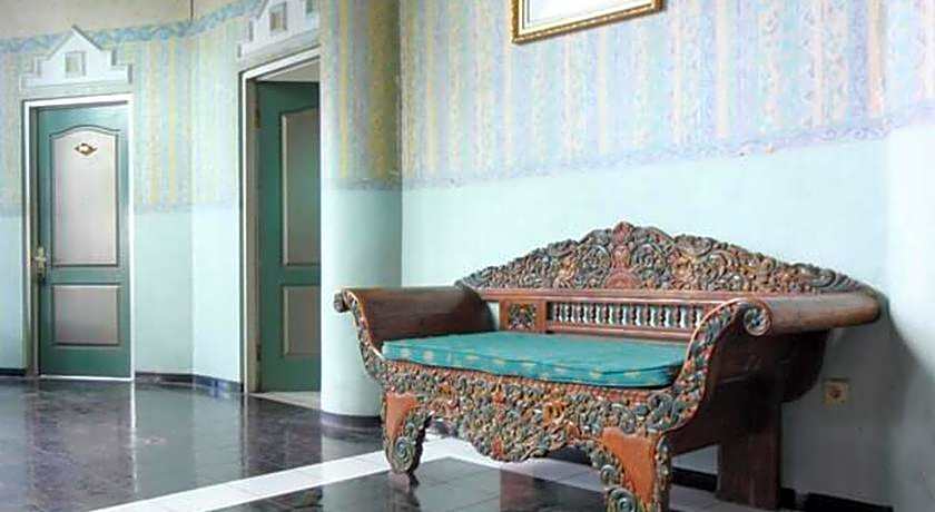 Akur Hotel Malioboro Mitra RedDoorz