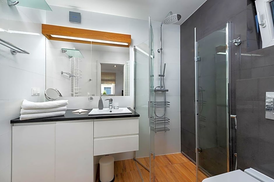 ApartDomek7b Jasne Wybrzeże - nowy i luksusowy
