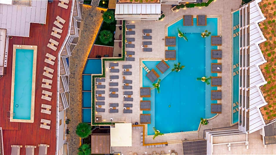 AKASHA Beach Hotel & Spa