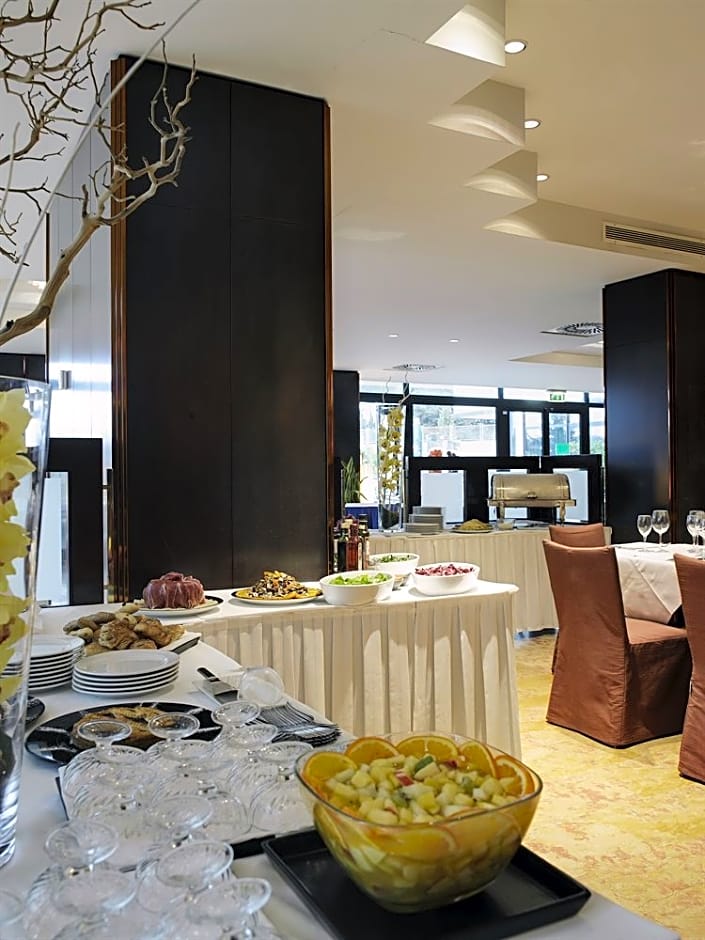 NH Roma Villa Carpegna