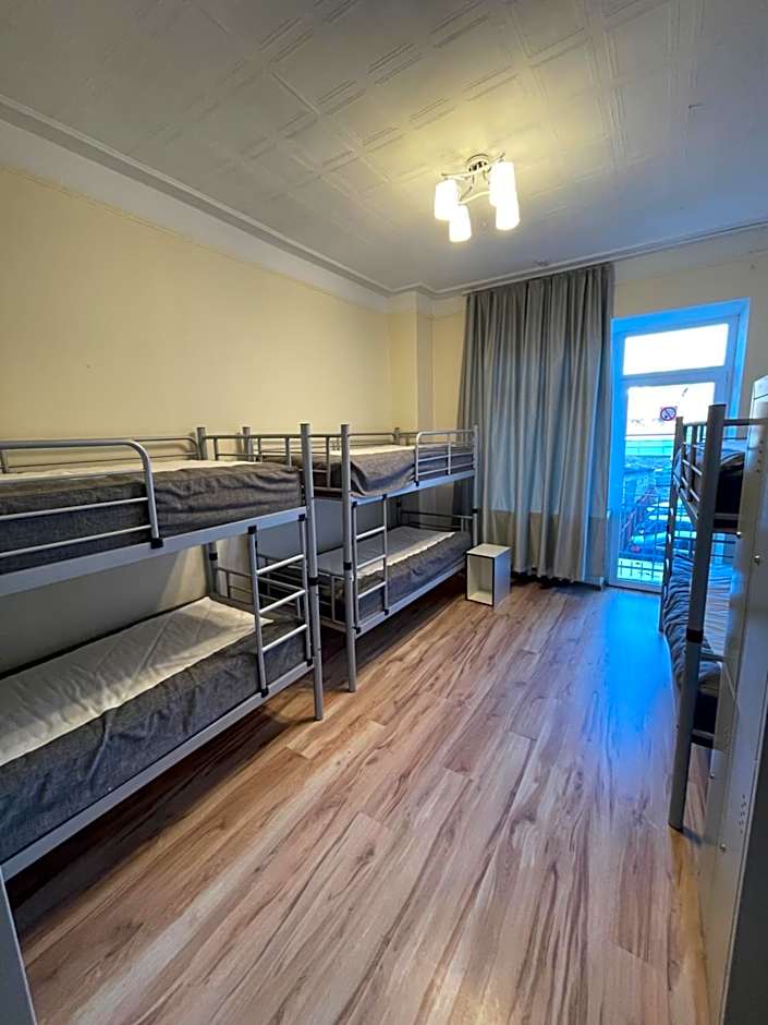 Foto 1 von 1 von Bed in 8-Bed Dormitory Room