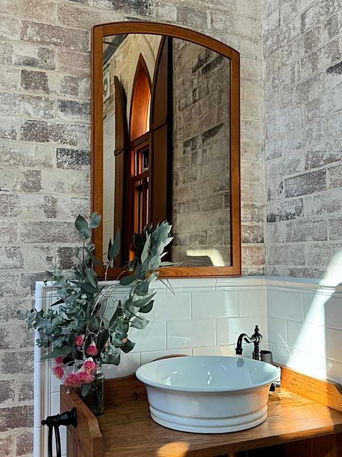 Wilgowrah Church - Wilgowrah - A Country Escape