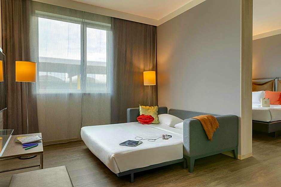 Moxy by Marriott Milan Malpensa Airport