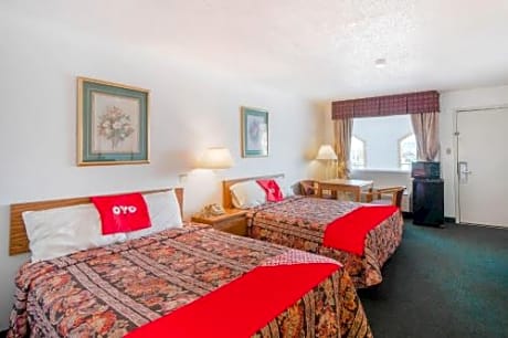 Double Room with Two Double Beds Smoking