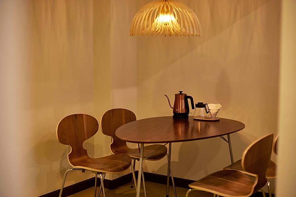 COFFEE HOTEL Soundwave