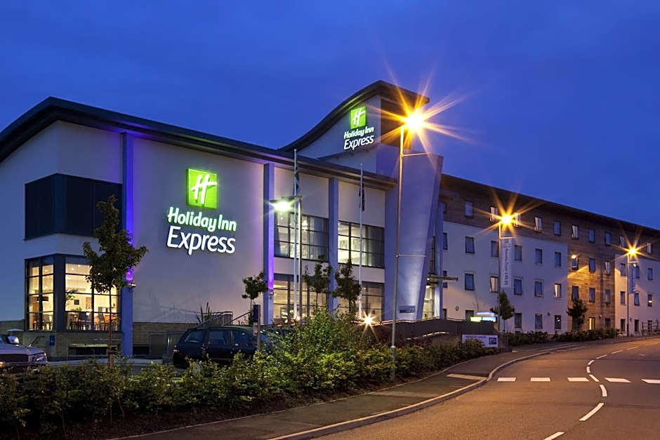 Holiday Inn Express Walsall M6 J10 By IHG